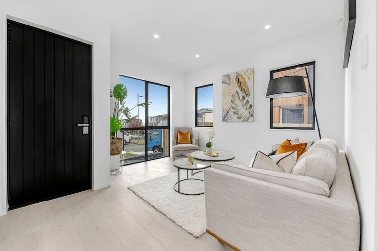 Photo of property in 34 Adamson Road, Flat Bush, Auckland, 2019