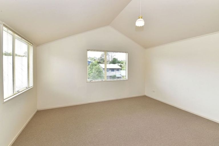 Photo of property in 2/372 Whangaparaoa Road, Stanmore Bay, Whangaparaoa, 0932