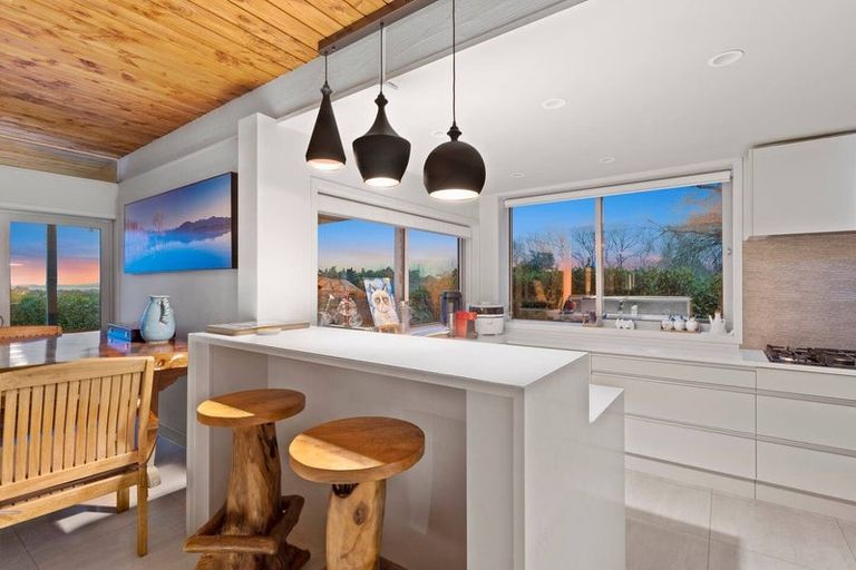 Photo of property in 11 Spur Road, Stillwater, Silverdale, 0993