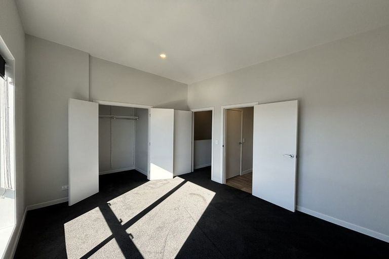 Photo of property in 30/30 Adventure Drive, Whitby, Porirua, 5024