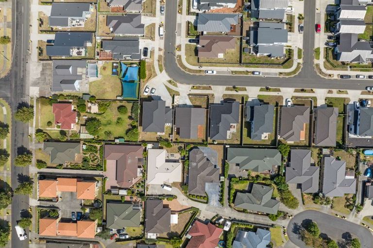 Photo of property in 17 Piripono Crescent, Pukekohe, 2120