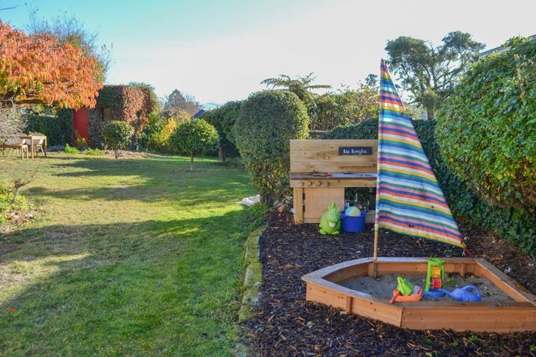 Photo of property in 68 Wharfe Street, South Hill, Oamaru, 9400