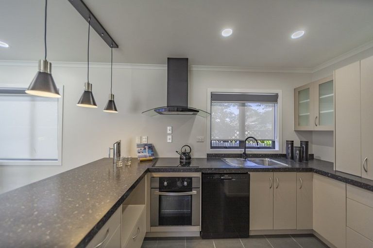 Photo of property in 3a Stopford Street, Marewa, Napier, 4110