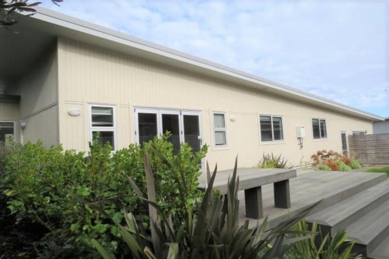 Photo of property in 2 John Mana Way, Marfell, New Plymouth, 4310