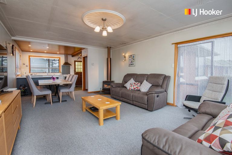 Photo of property in 71 Stirling Crescent, Mosgiel, 9024