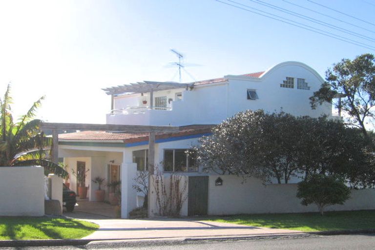 Property details for 5 Alexander Road, Algies Bay, Warkworth, 0920