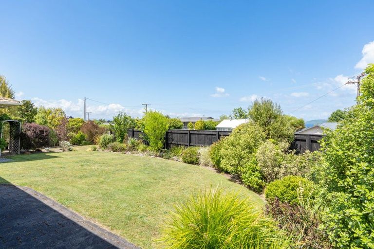 Photo of property in 1 Te Hatepe Avenue, Taupo, 3330