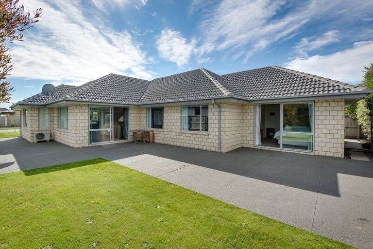 Photo of property in 11 Excalibur Place, Burwood, Christchurch, 8083