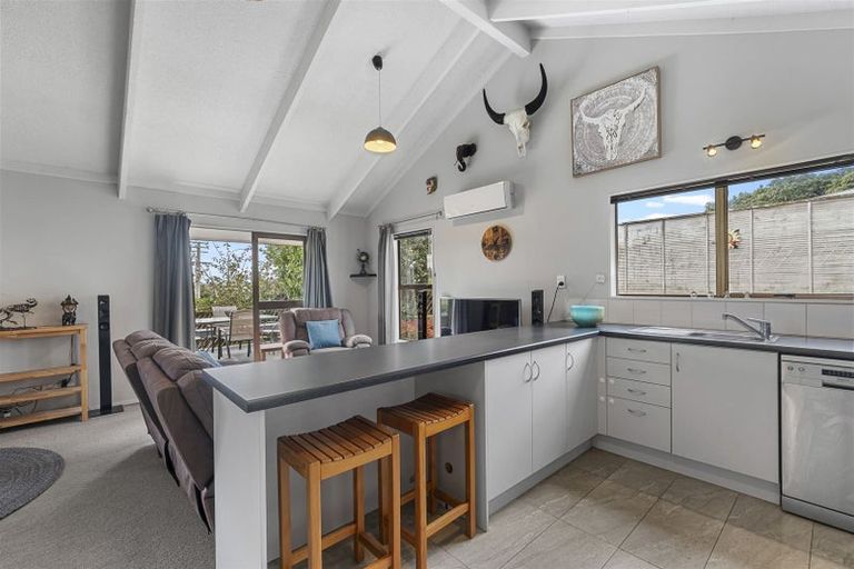 Photo of property in 175 Waitaha Road, Welcome Bay, Tauranga, 3112