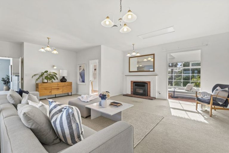 Photo of property in 111 Deep Creek Road, Torbay, Auckland, 0630
