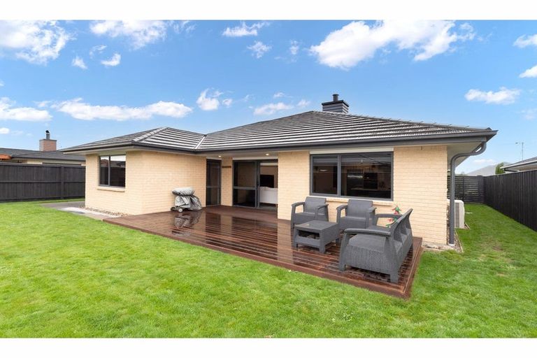 Photo of property in 21 Philippa Drive, Rolleston, 7615
