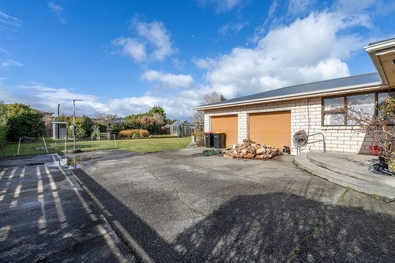 Photo of property in 32 Newcastle Street, Riversdale, 9776