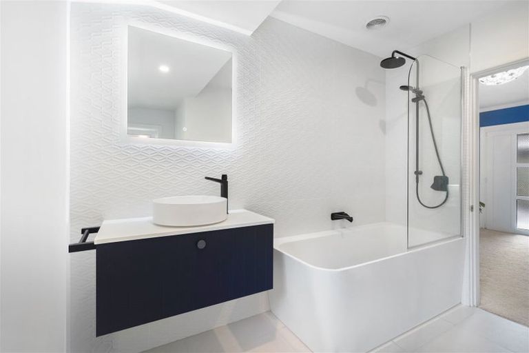 Photo of property in 105 Bowenvale Avenue, Cashmere, Christchurch, 8022