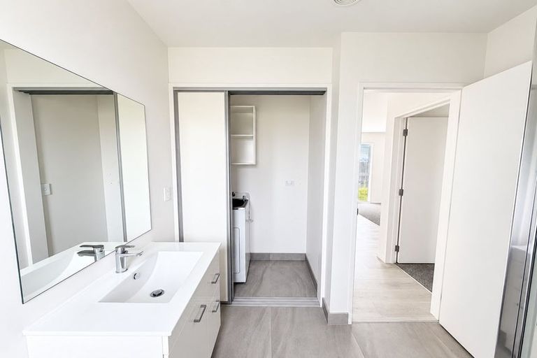 Photo of property in 42 Pourewa Street, Te Kauwhata, 3710