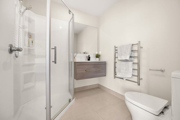 Photo of property in 60 Matua Road, Huapai, Kumeu, 0810