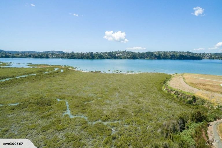 Photo of property in 30 Tai Crescent, Hobsonville, Auckland, 0616