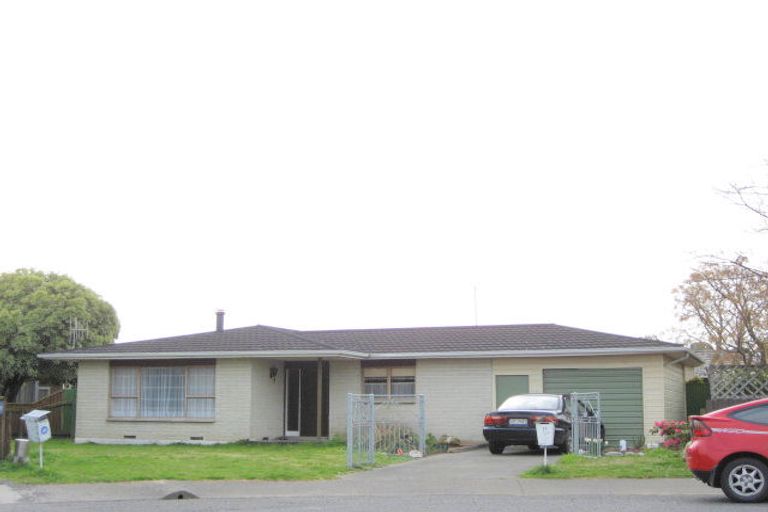 Photo of property in 17 Walton Place, Flaxmere, Hastings, 4120