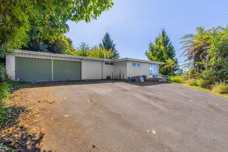 Photo of property in 846 Wily Terrace, Acacia Bay, Taupo, 3330