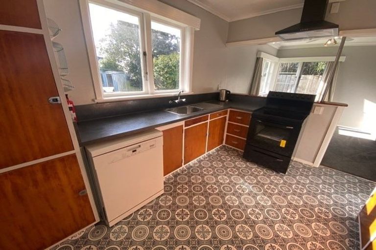 Photo of property in 11 Bell Street, Otaki, 5512