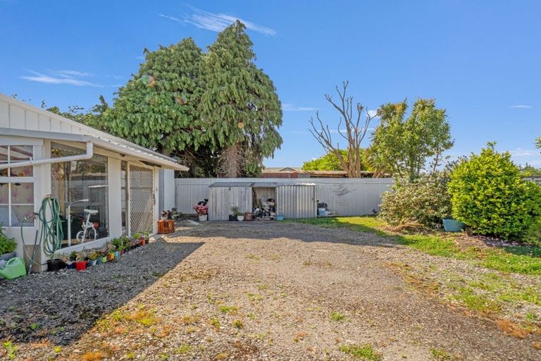 Photo of property in 1 Richardson Street, Woodville, 4920