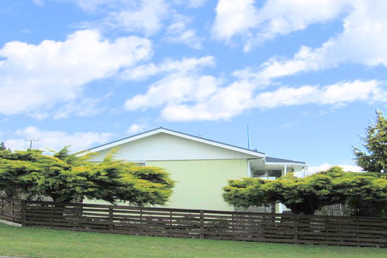 Photo of property in 23 Hinemoa Avenue, Taupo, 3330