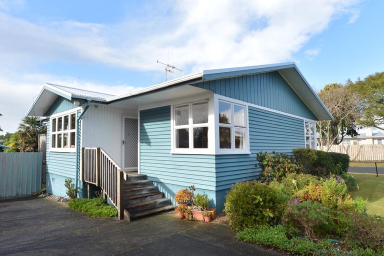 Photo of property in 26 Otuhiwai Crescent, Tikipunga, Whangarei, 0112