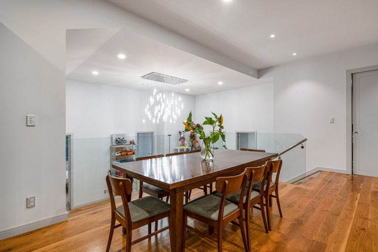 Photo of property in 120 San Valentino Drive, Henderson, Auckland, 0612