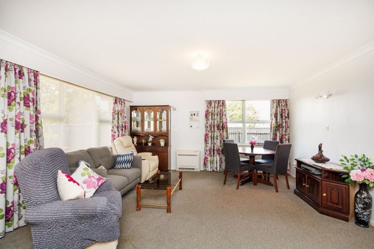 Photo of property in 16a Sandilands Street, Feilding, 4702