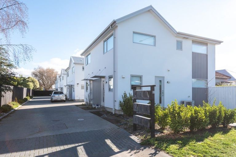 Photo of property in 8/51 Hills Road, Edgeware, Christchurch, 8013