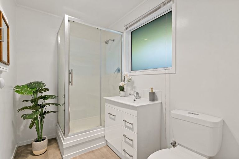 Photo of property in 29c Mark Road, Mount Albert, Auckland, 1025