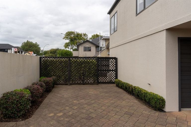 Photo of property in 1/1161 Victoria Street, Whitiora, Hamilton, 3200