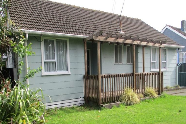 Photo of property in 193 Oxford Terrace, Avalon, Lower Hutt, 5011