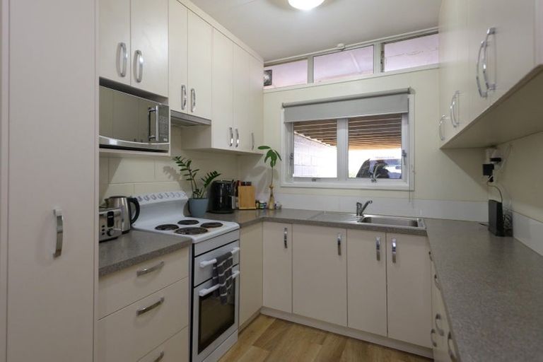 Photo of property in 2/15 Hutcheson Street, Nelson South, Nelson, 7010