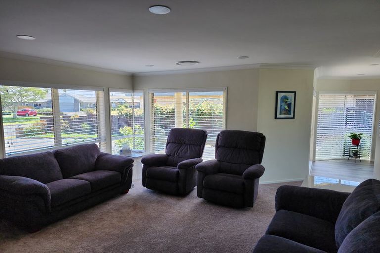 Photo of property in 37 Lotus Avenue, Mount Maunganui, 3116