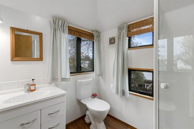 Photo of property in 84a Hinau Street, Riccarton, Christchurch, 8041