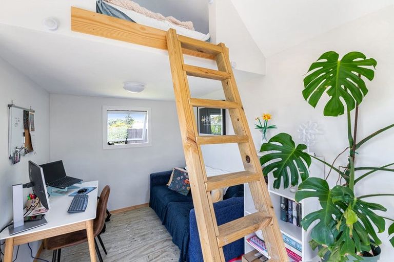 Photo of property in 25 Japonica Drive, Beach Haven, Auckland, 0626