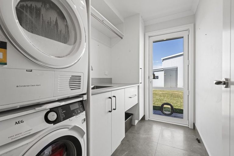 Photo of property in 34 Sterling Lane, Rongotea, Palmerston North, 4473