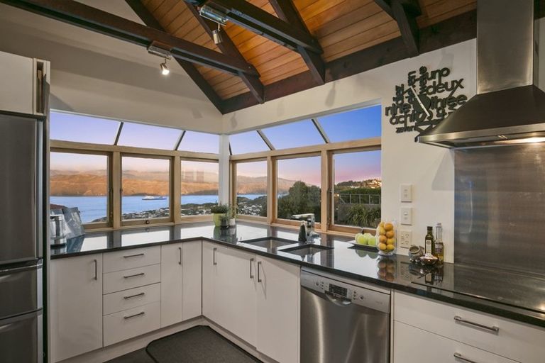 Photo of property in 4 Inverell Way, Seatoun, Wellington, 6022