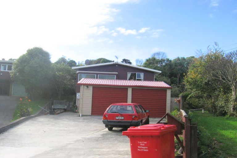 Photo of property in 5b Arawhata Street, Ranui, Porirua, 5024