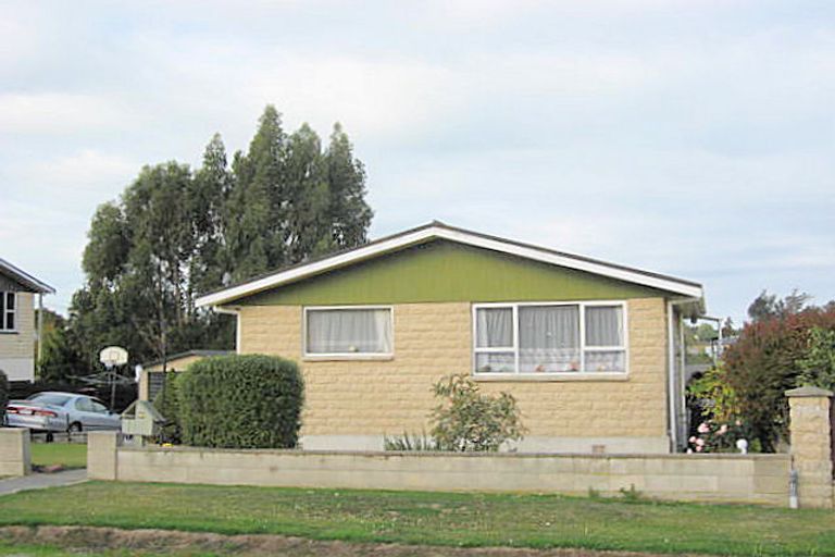 Photo of property in 46 Grove Avenue, Weston, Oamaru, 9401