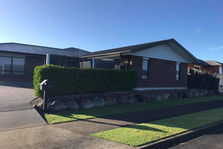 Photo of property in 13 Jules Crescent, Bell Block, New Plymouth, 4312