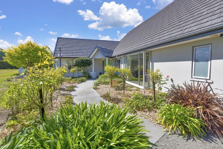 Photo of property in 15 Winter Road, Swannanoa, Rangiora, 7475