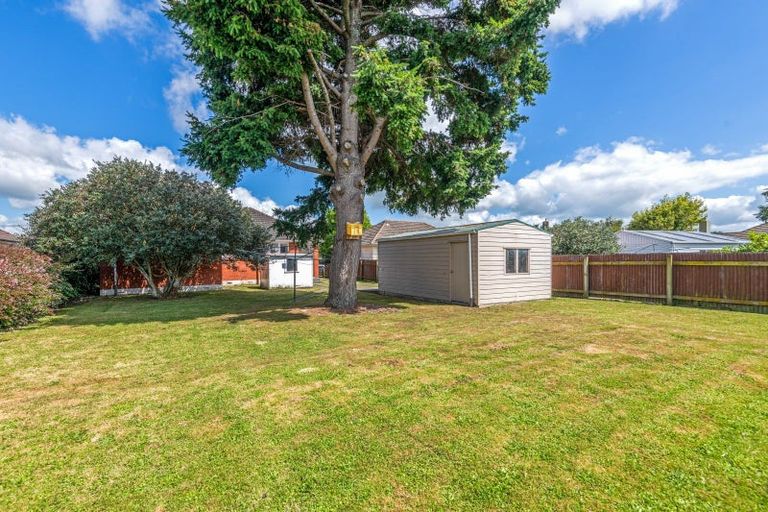 Photo of property in 15 Duff Crescent, Highbury, Palmerston North, 4412