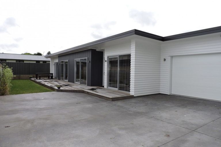 Photo of property in 27c Motutaiko Street, Taupo, 3330