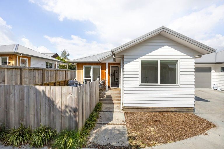 Photo of property in 2/3 Brocas Avenue, Hillcrest, Hamilton, 3216
