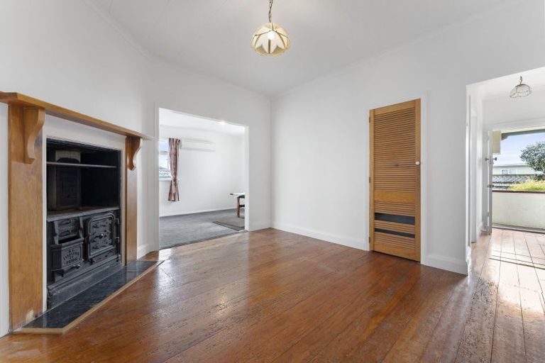 Photo of property in 37 Keepa Street, Levin, 5510