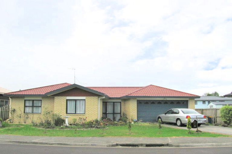 Photo of property in 73 Kamara Road, Glen Eden, Auckland, 0602