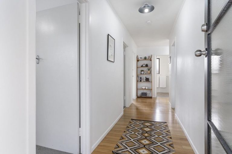 Photo of property in 4b Lachlan Avenue, Mount Maunganui, 3116