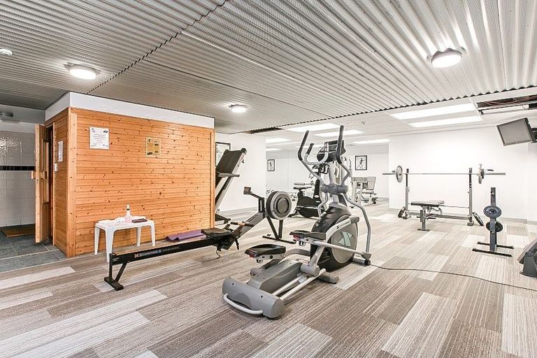 Photo of property in Anchorage Apartments, 221/36 Victoria Road, Mount Maunganui, 3116