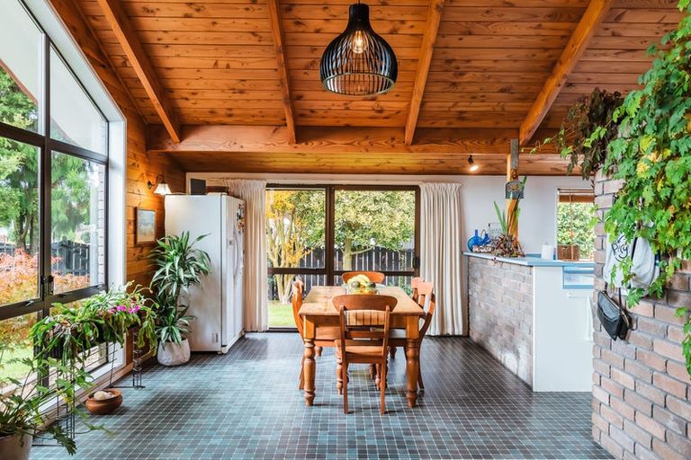 Photo of property in 49 Chaucer Street, Leamington, Cambridge, 3432